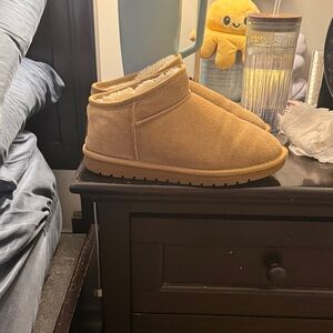 Women's Tan Slip-On Shoes